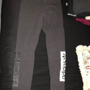 Adidas leggings